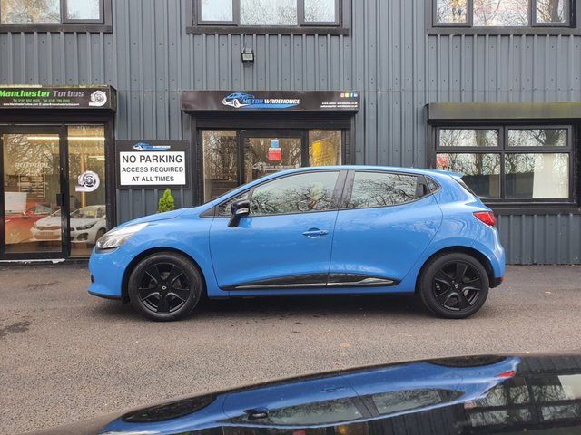 2015 RENAULT CLIO 1.2 16V Dynamique MediaNav Hatchback 5dr Petrol Manual Euro 5 (75 ps) - Photo 2