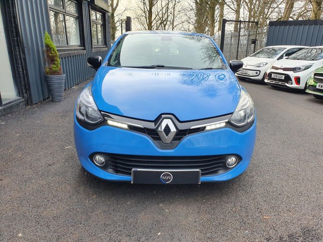 2015 RENAULT CLIO 1.2 16V Dynamique MediaNav Hatchback 5dr Petrol Manual Euro 5 (75 ps) - Photo 8