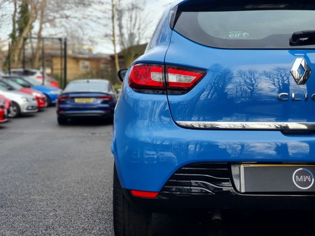 2015 RENAULT CLIO 1.2 16V Dynamique MediaNav Hatchback 5dr Petrol Manual Euro 5 (75 ps) - Photo 10