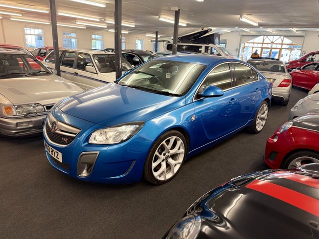 2010 Vauxhall Insignia 2.8L Vxr 4dr - Photo 2