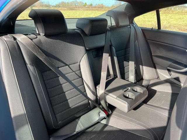 2010 Vauxhall Insignia 2.8L Vxr 4dr - Photo 11