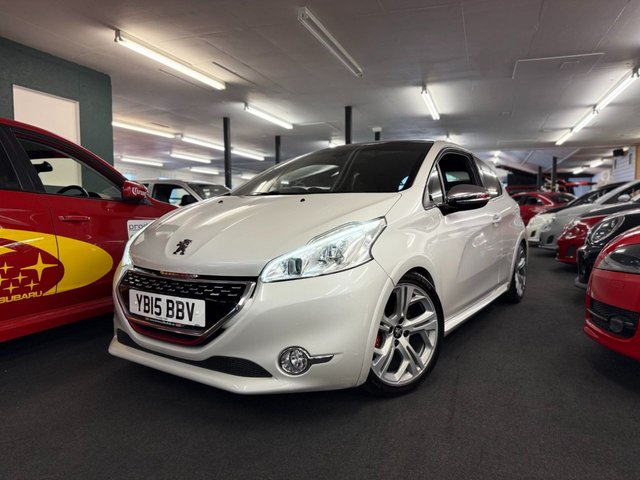 2015 Peugeot 208 1.6L GTI 3dr - Photo 3
