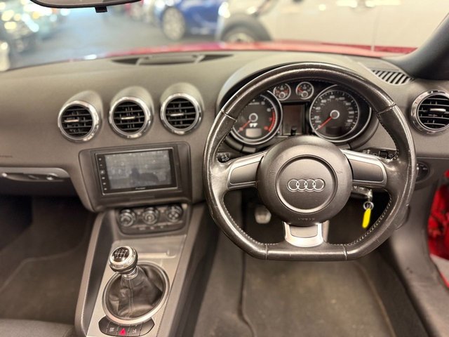 2009 Audi TT 1.8L null 2dr - Photo 10