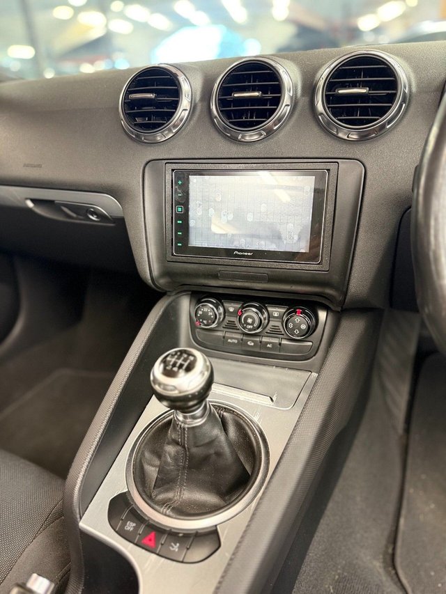 2009 Audi TT 1.8L null 2dr - Photo 11