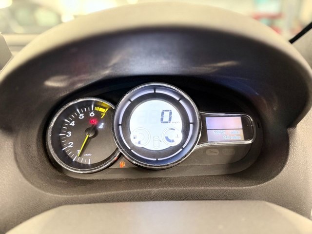 2011 Renault Megane 1.6L Dynamique Tomtom 2dr - Photo 4