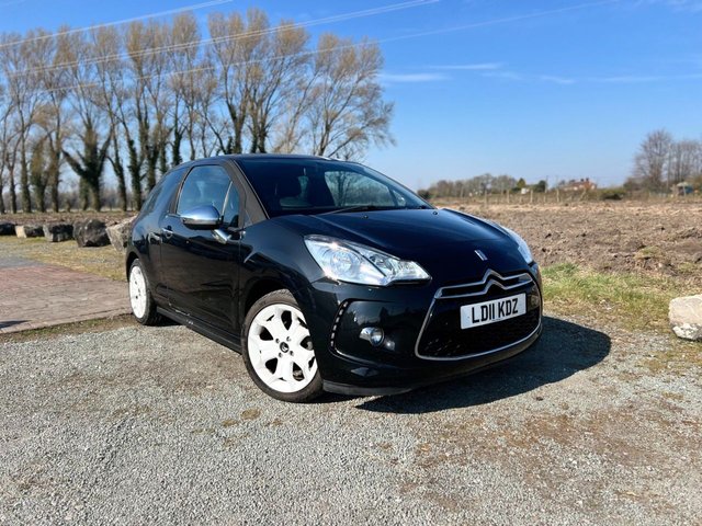 View our Citroen DS3 1.6 HDi Black Hatchback 3dr Diesel Manual Euro 5 (90 ps)