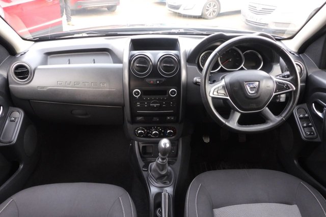 2017 DACIA DUSTER - Photo 2