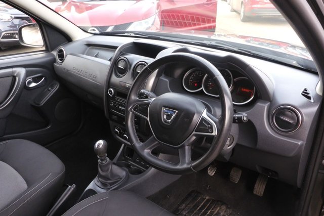 2017 DACIA DUSTER - Photo 4