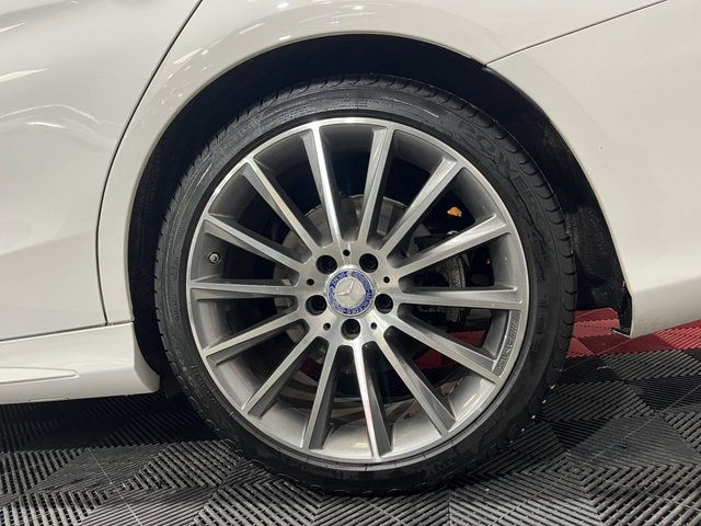 2017 MERCEDES-BENZ C-CLASS 2.1 C250d AMG Line (Premium) Estate 5dr Diesel G-Tronic+ 4MATIC Euro 6 (s/s) (204 ps) - Photo 8