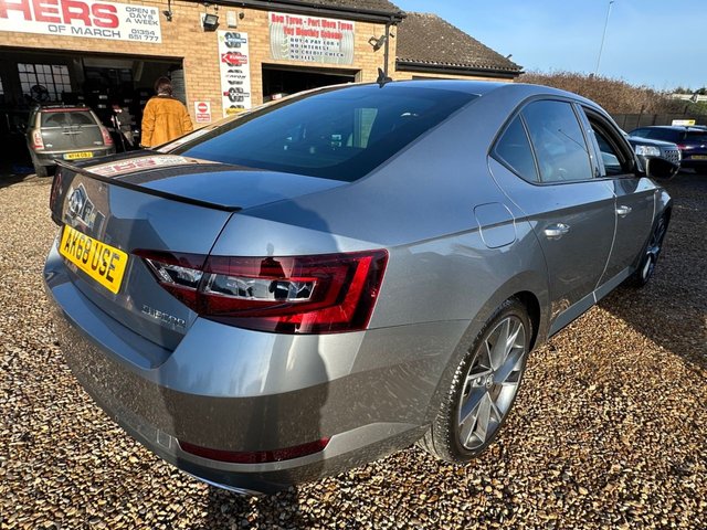 2019 Skoda Superb 1.5L Sportline Plus 5dr - Photo 6