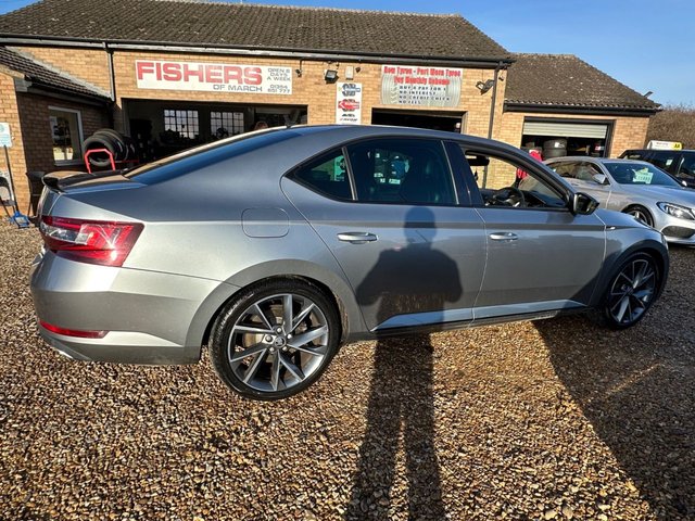 2019 Skoda Superb 1.5L Sportline Plus 5dr - Photo 7
