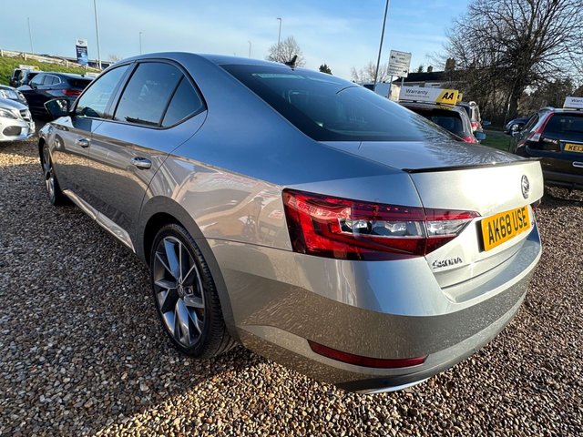 2019 Skoda Superb 1.5L Sportline Plus 5dr - Photo 8