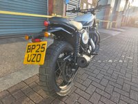 USED 2025 25 BSA SCRAMBLER 652 Roadster/Retro Petrol Manual Euro 5 (45 ps) Low Miles. Immediate Delivery