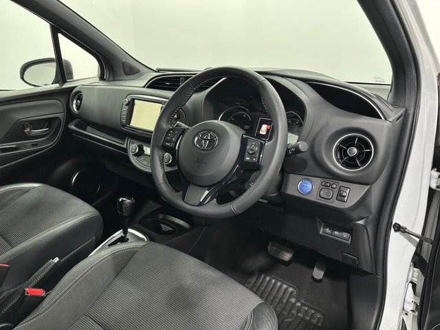 2019 Toyota Yaris - Photo 10