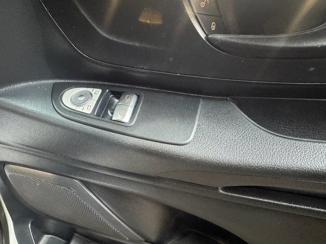 2021 Mercedes-Benz Vito 2L Progressive 5dr - Photo 10