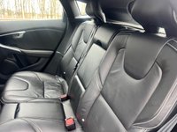 USED 2015 15 VOLVO V40 2.0 D4 R-Design Lux Nav Hatchback 5dr Diesel Geartronic Euro 6 (s/s) (190 ps) ** GLASS PANORAMIC SUNROOF **ULE