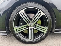 USED 2019 19 VOLKSWAGEN GOLF 2.0 TSI R Hatchback 3dr Petrol DSG 4Motion Euro 6 (s/s) (300 ps) 