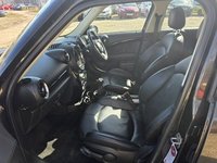 USED 2014 64 MINI COUNTRYMAN 1.6 Cooper D SUV 5dr Diesel Manual Euro 5 (s/s) (112 ps) OVER &pound;4000 IN FACTORY OPTIONS