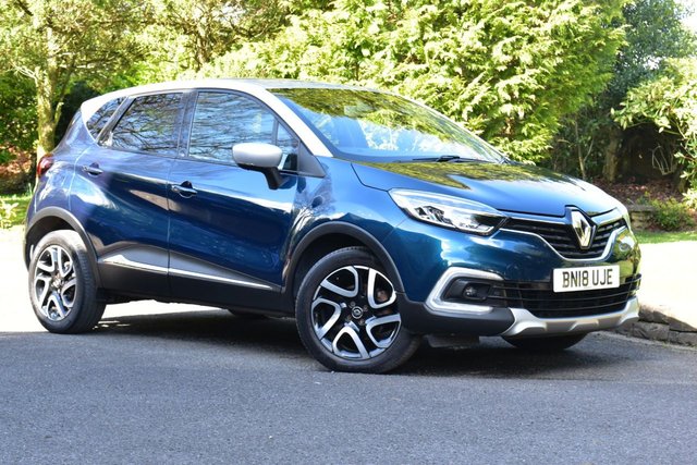 View our RENAULT CAPTUR