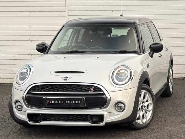 2019 MINI HATCH 2.0 Cooper S Classic Hatchback 5dr Petrol Steptronic Euro 6 (s/s) (192 ps) - Photo 5