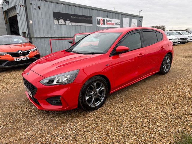 FORD FOCUS 1.0T ECOBOOST ST LINE HATCHBACK 5DR PETROL MANUAL EURO 6 S S...