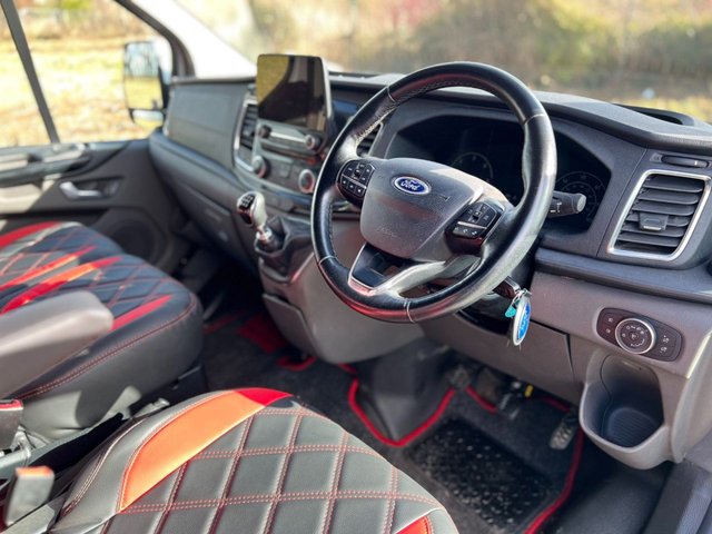 2021 Ford Transit Custom 2L Limited 5dr - Photo 6