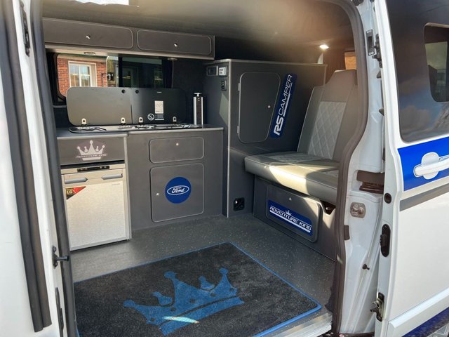 2022 Ford Transit Custom 2L Limited 5dr - Photo 6
