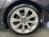 USED 2016 JAGUAR XJ 3.0d V6 Portfolio Saloon 4dr Diesel Auto Euro 6 (s/s) (300 ps) 