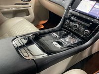 USED 2016 JAGUAR XJ 3.0d V6 Portfolio Saloon 4dr Diesel Auto Euro 6 (s/s) (300 ps) 