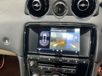 USED 2016 JAGUAR XJ 3.0d V6 Portfolio Saloon 4dr Diesel Auto Euro 6 (s/s) (300 ps) 