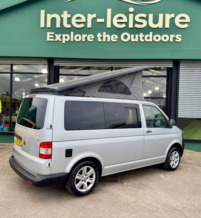 2010 Volkswagen Transporter 2L T30 4dr - Photo 4