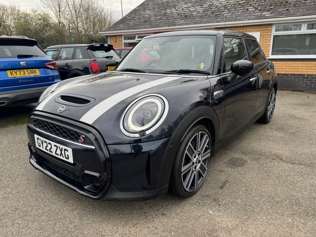 2022 MINI Hatch 2L Cooper S Exclusive 5dr - Photo 8