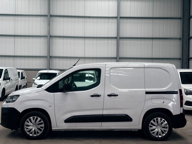 2023 CITROEN BERLINGO - Photo 8