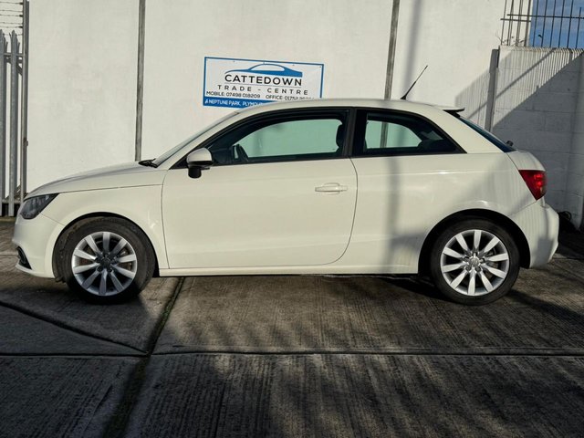 2011 Audi A1 1.4L Sport 3dr - Photo 2