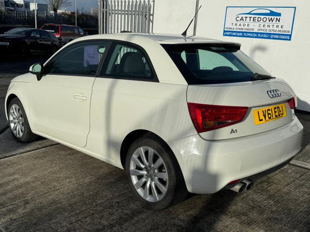 2011 Audi A1 1.4L Sport 3dr - Photo 3