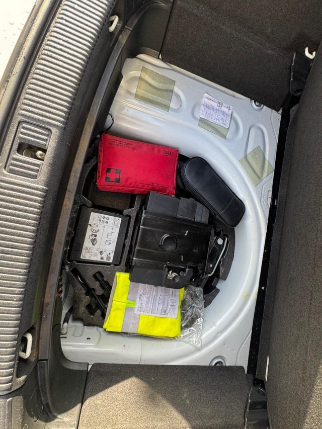 2011 Audi A1 1.4L Sport 3dr - Photo 8