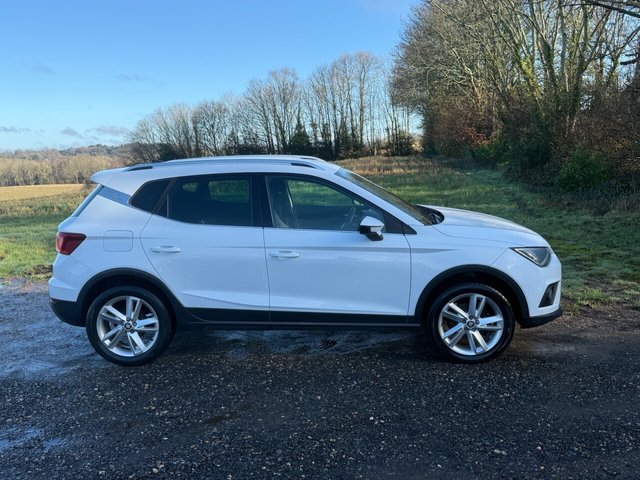 2018 SEAT ARONA 2018 1.0 TSI FR SUV 5dr Petrol Manual Euro 6 (s/s) (115 ps) - Photo 4