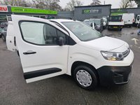 USED 2020 70 CITROEN BERLINGO White 1.5 BlueHDi Euro 6 panel van, 83,121 miles, ULEZ compliant, 5-Speed manual, Bluetooth, DAB Radio and much more! Final price plus VAT @ 20%! This 2020 Citroen Berlingo is a superb example, having had only one owner since new. This practical 5 door MPV, a 1.5 BlueHDi 650 X M SWB Euro 6 model, is powered by an efficient 1.5 litre diesel engine and boasts a Euro 6 emission class. For your peace of mind, the MOT is valid until September 2026 and it comes with a 3 month warranty. Notable features include height adjustable halogen headlights with automatic activation, and a DAB digital radio complete with Bluetooth handsfree connectivity a