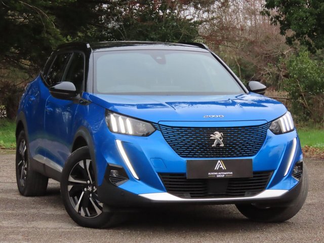 2021 PEUGEOT E-2008 - Photo 3