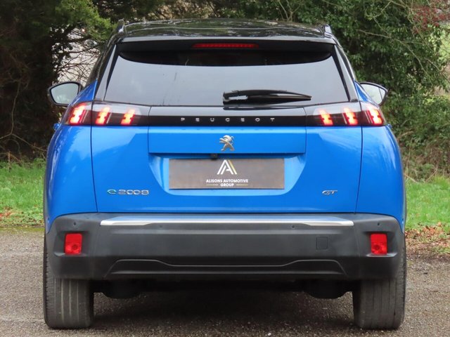 2021 PEUGEOT E-2008 - Photo 5