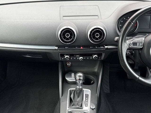 2016 AUDI A3 - Photo 10