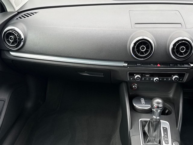 2016 AUDI A3 - Photo 11