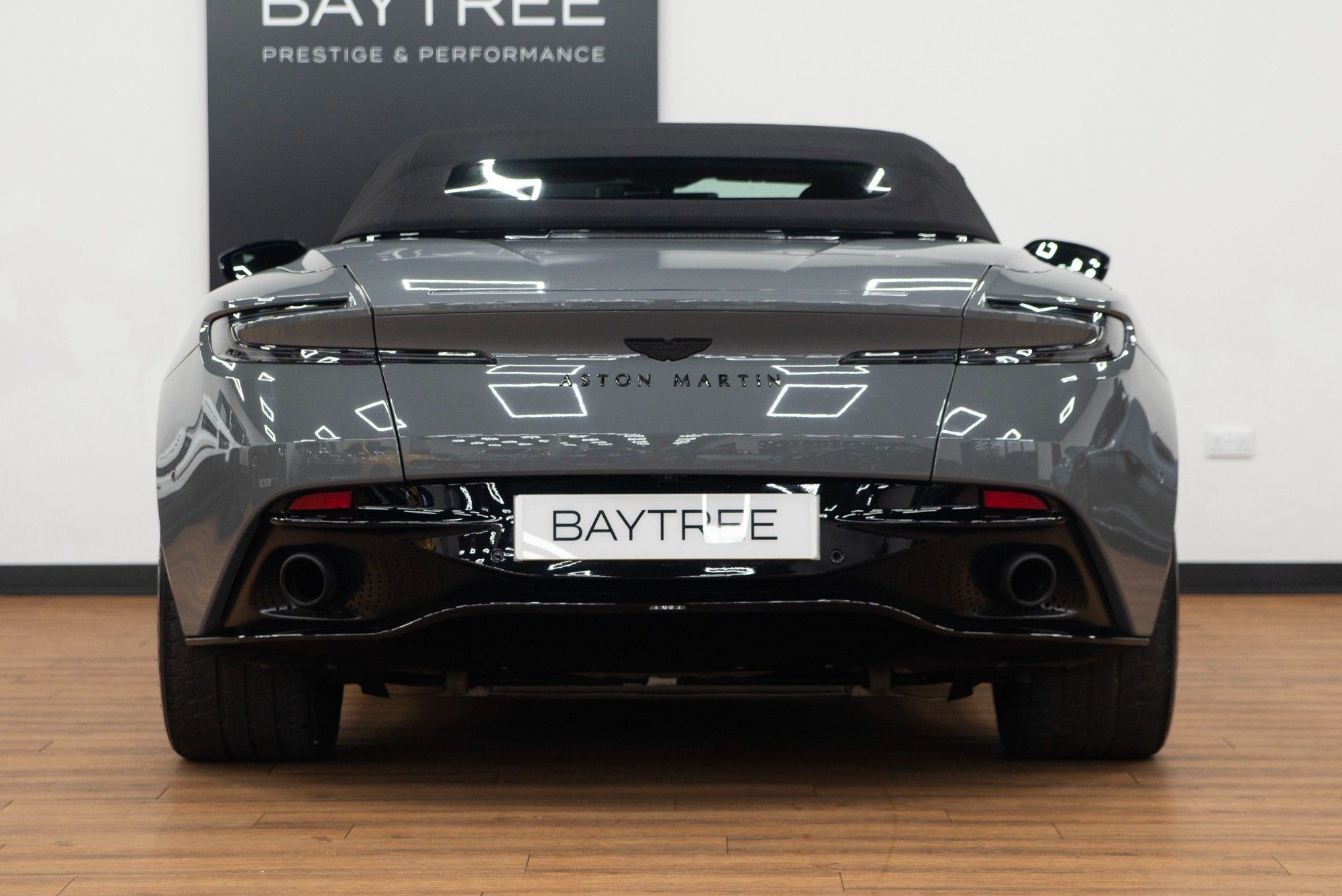 USED 2023 11 ASTON MARTIN DB11 4.0 V8 Volante  