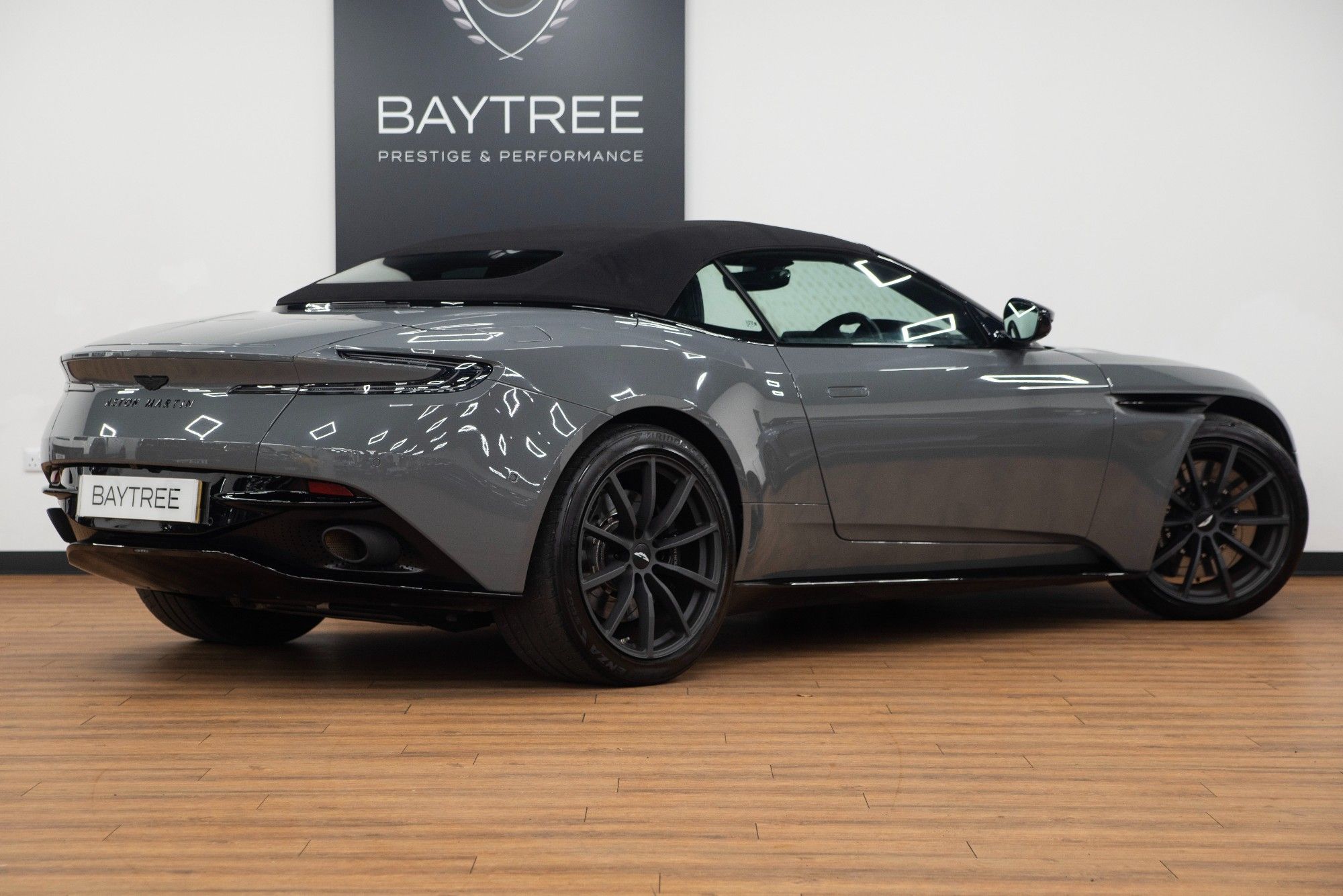 USED 2023 11 ASTON MARTIN DB11 4.0 V8 Volante  