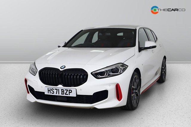 2022 BMW 1 Series - Photo 4