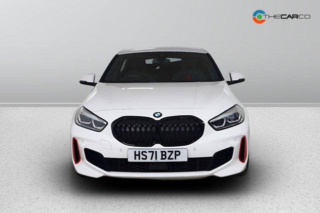 2022 BMW 1 Series - Photo 3