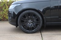 USED 2020 70 LAND ROVER RANGE ROVER 4.4 SD V8 Vogue SUV 5dr Diesel Auto 4WD Euro 6 (s/s) (339 ps) 