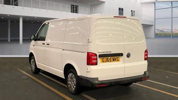 2019 VOLKSWAGEN TRANSPORTER - Photo 2