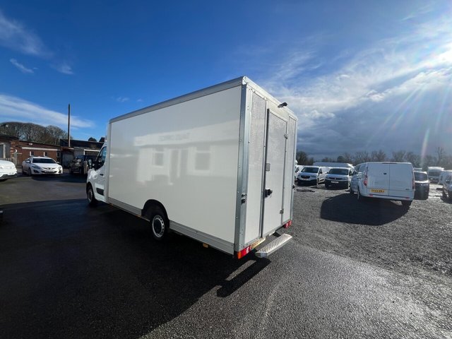 2023 Renault Master 2.3L Business 2dr - Photo 4