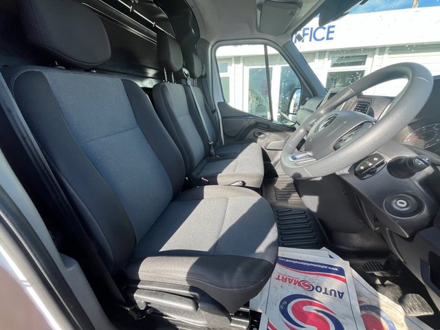 2023 Renault Master 2.3L Business 2dr - Photo 10
